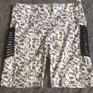 Men's Athletic Shorts with Black and Gray Pattern